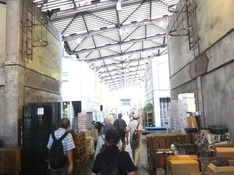 大田市場の青果部