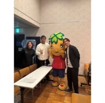 右から2人目は カッパーク鷺沼イメージキャラクター「カッちゃん」